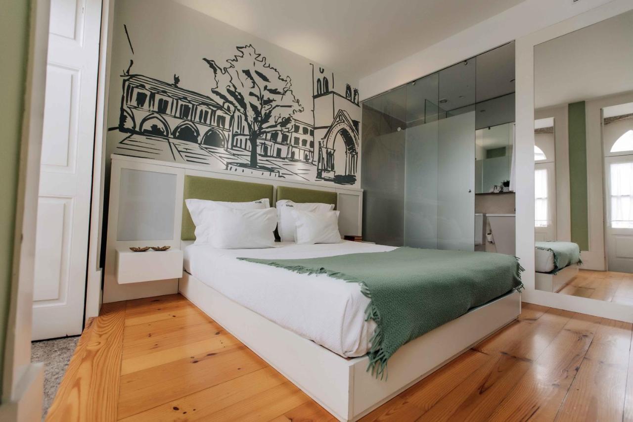 Trovador Guest House กิมาไรส์ ภายนอก รูปภาพ