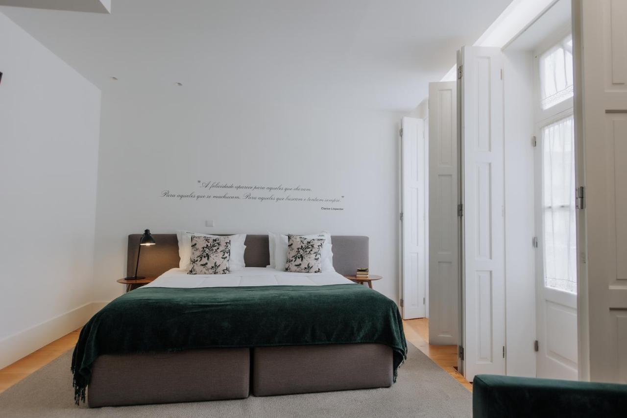 Trovador Guest House กิมาไรส์ ภายนอก รูปภาพ